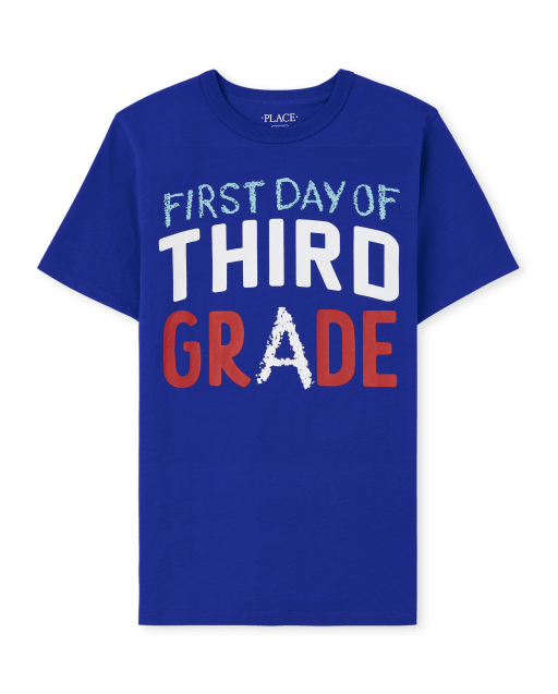 Camiseta estampada de manga corta para niños de tercer grado