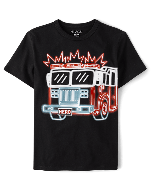 T-shirt imprimé camion de pompiers pour garçon