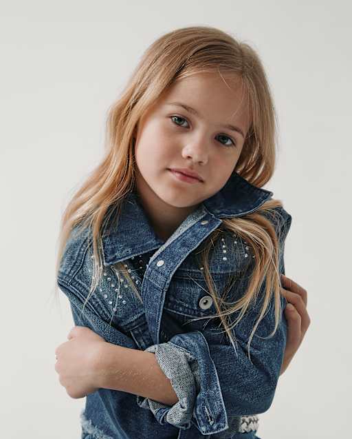 Girls Rhinestone Studded Denim Jacket