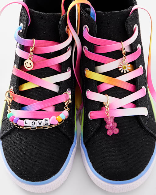 Girls Love Shoelace Charm 7-Piece Set