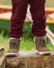 Sherpa hiking boots 2025