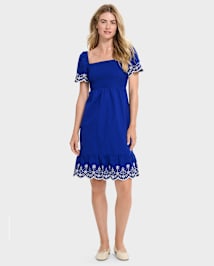 Robe à volants en popeline à œillets Mommy And Me pour femme - Blue Belle