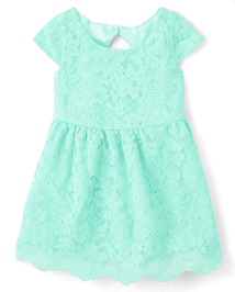 Vestido de encaje de mamá y yo para niñas pequeñas