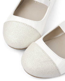 Girls white flat shoes store