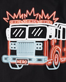 T-shirt graphique camion de pompiers pour garçon