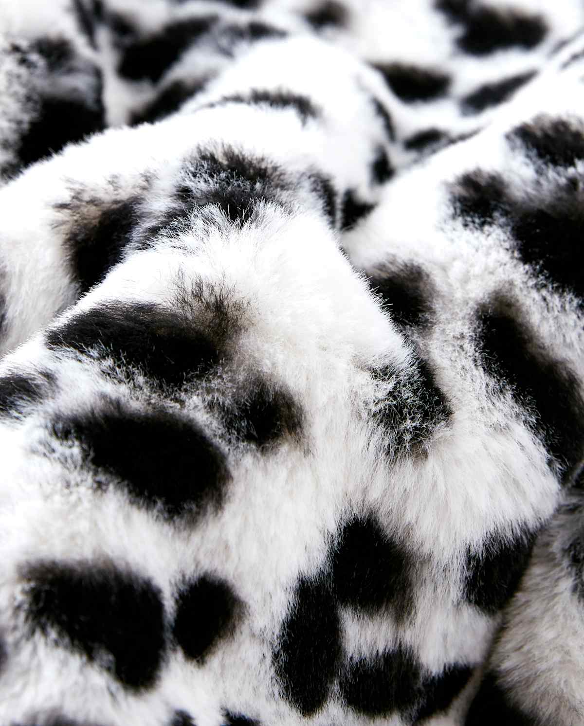 Жилет Gymboree Spotted Faux Fur - Dalmatian Friends для девочек, цвет: Белый — фото 1