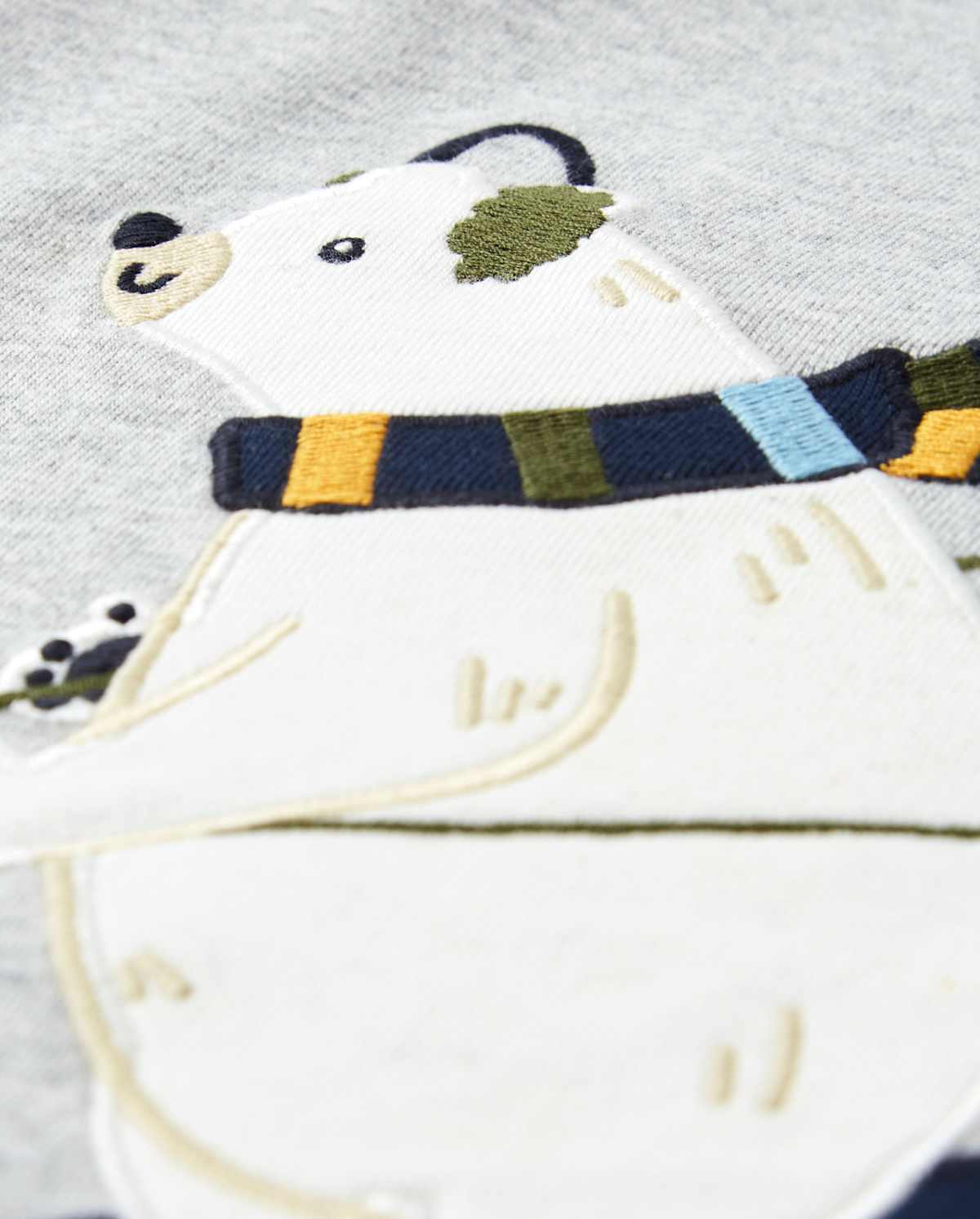 Детские топы Gymboree Boys Skiing Polar Bear Top - Aspen Lodge
