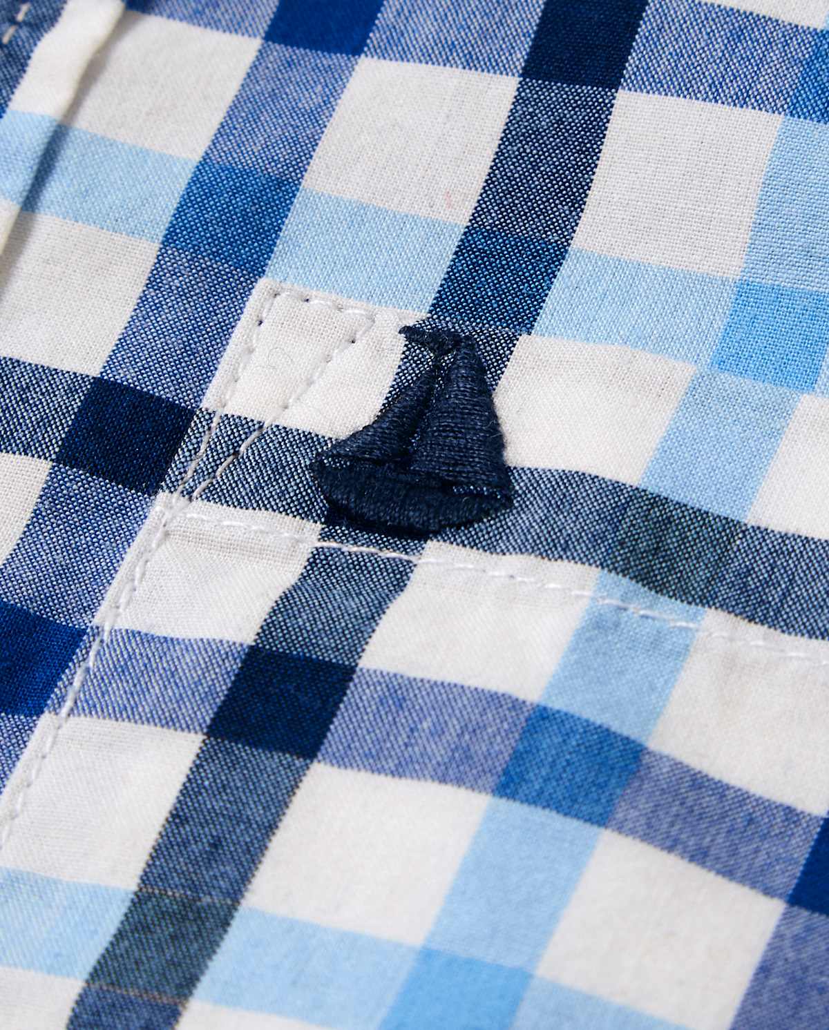 Детские рубашки Gymboree Boys Embroidered Plaid Button Up Shirt - Country Club