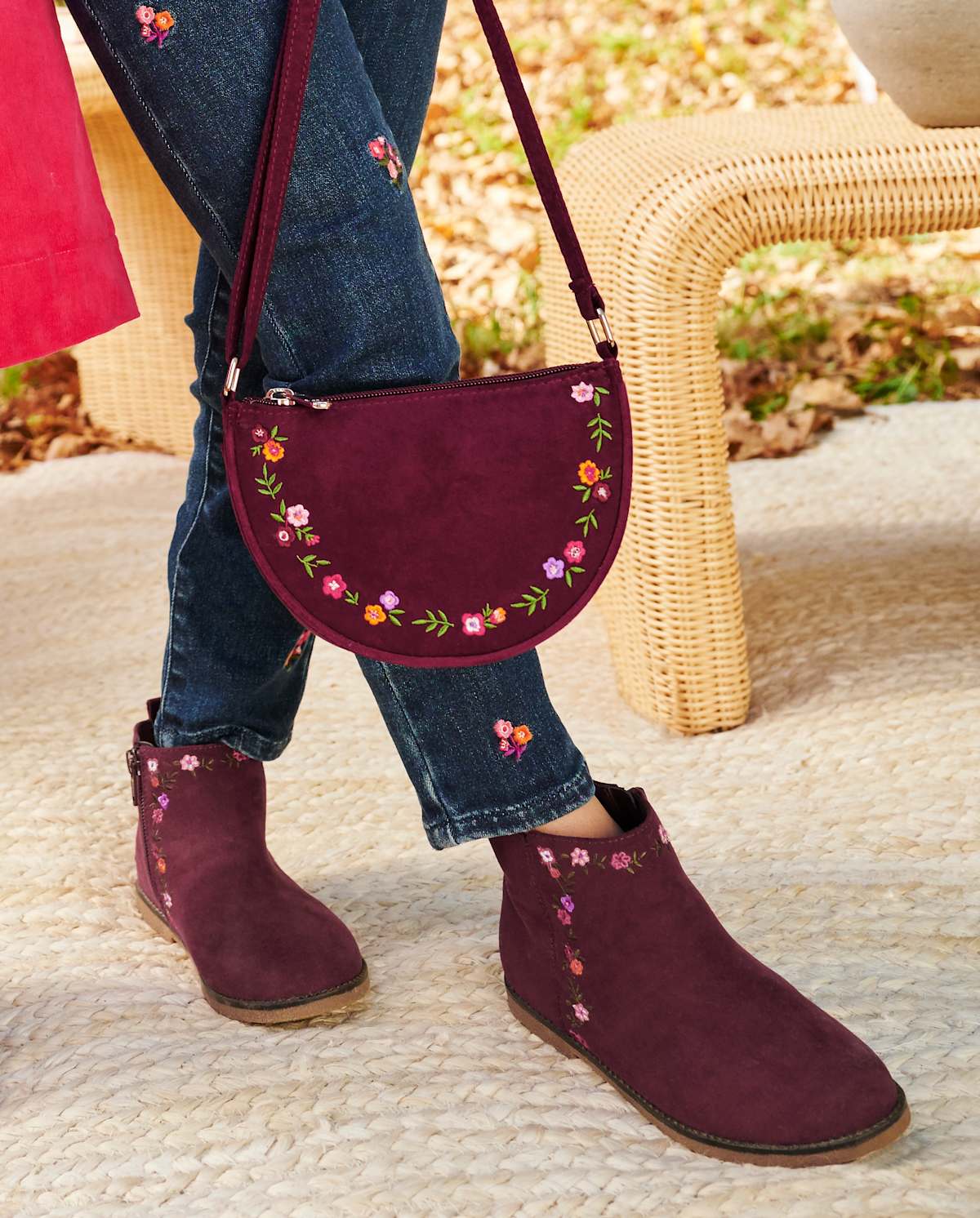 Детские ботинки Gymboree Girls Embroidered Floral Booties - Tree House