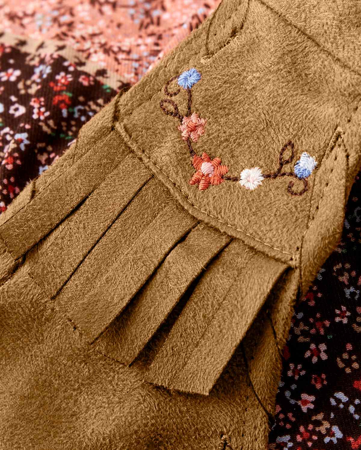 Детские жилеты Gymboree Girls Suede Fringe Vest - Western Skies