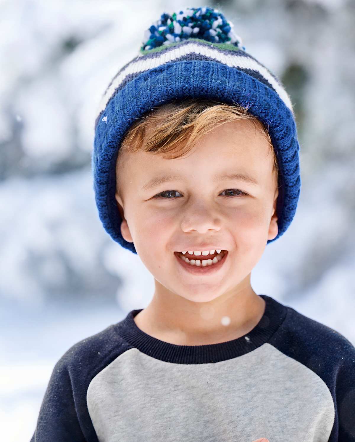 Детская шапка и варежки Gymboree Polar Party в шеврон