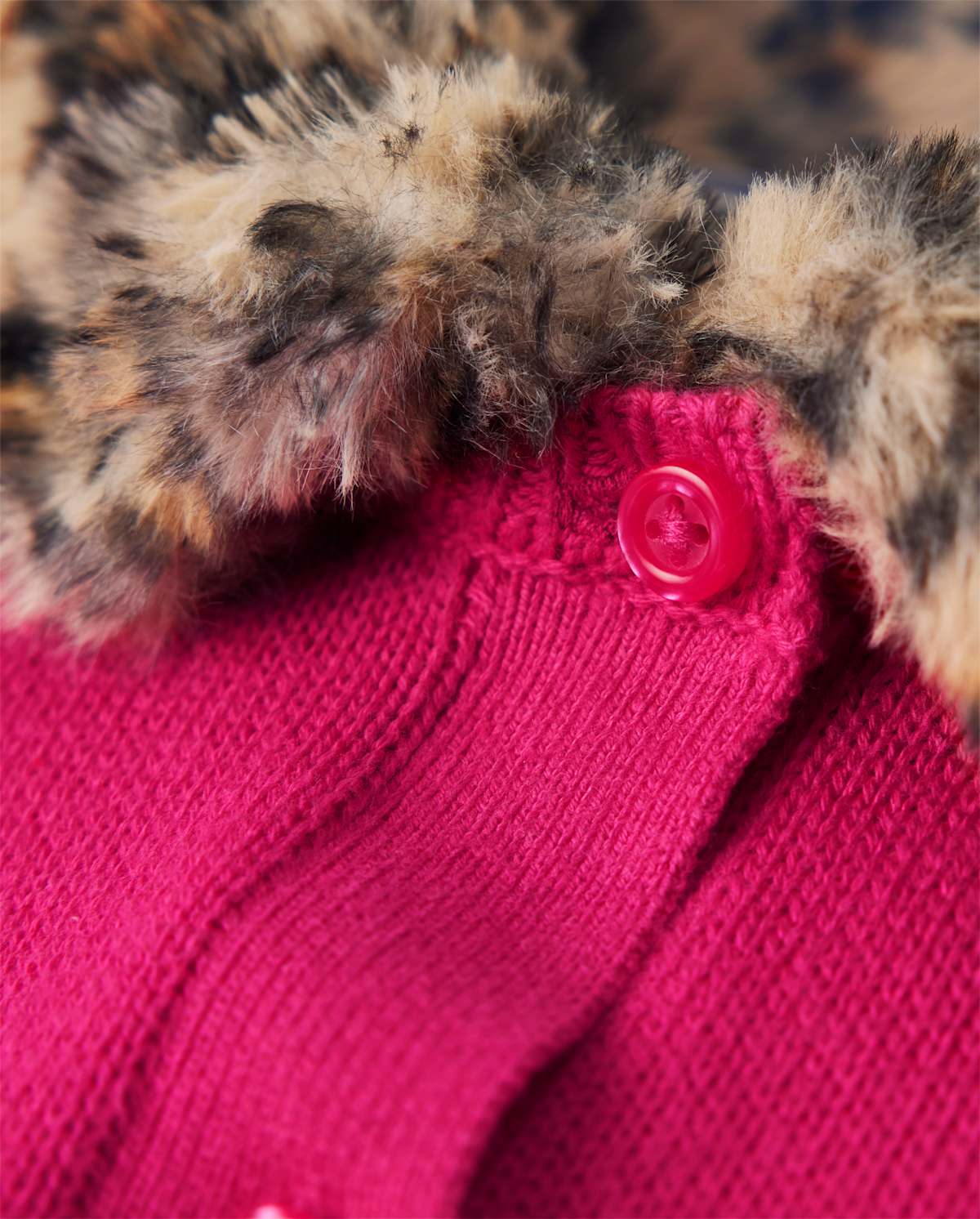 Детские кардиганы Gymboree Girls Faux Fur Cardigan - Purrrfect in Pink