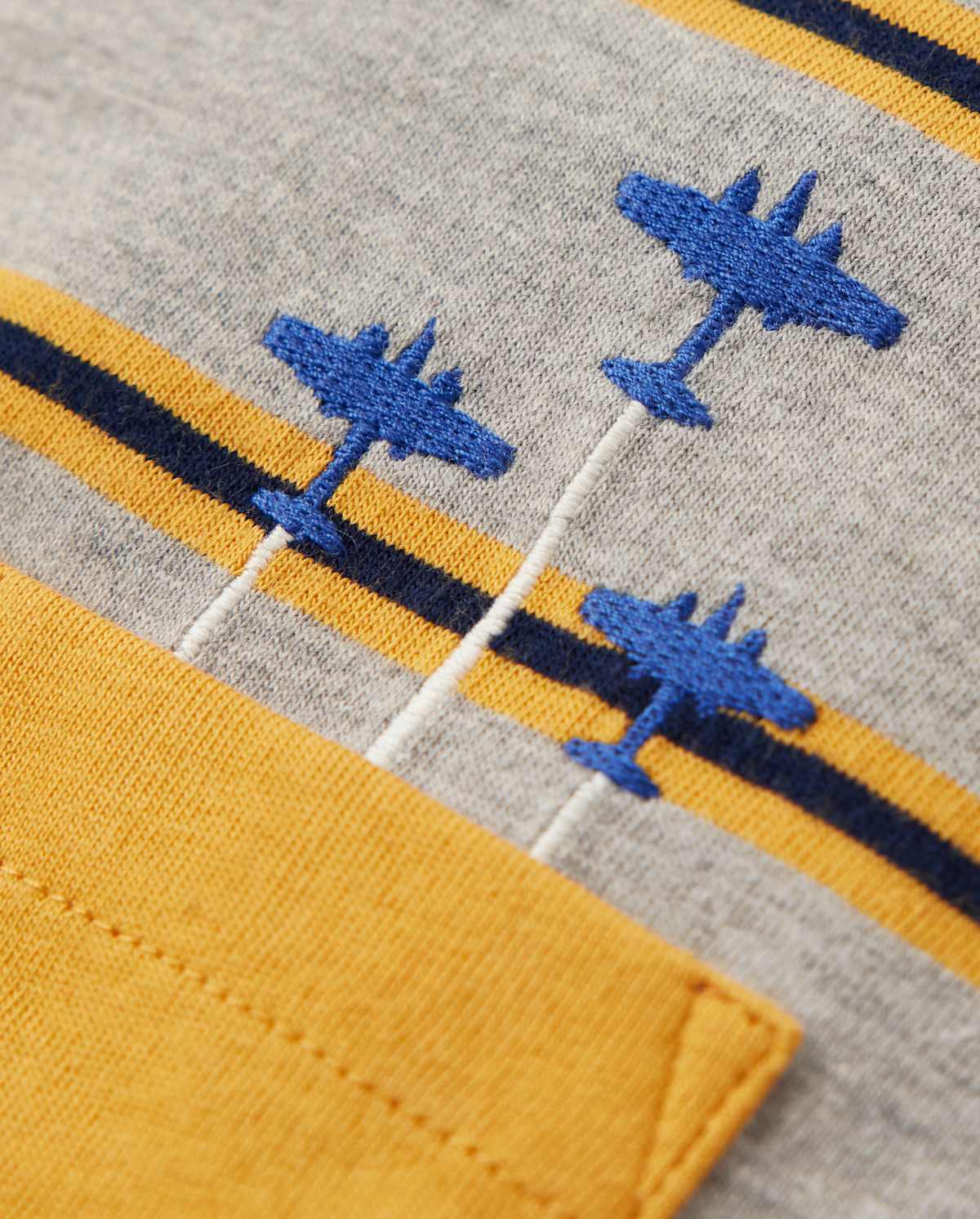 Детские топы Gymboree Boys Striped Airplane Pocket Top - Aviator School