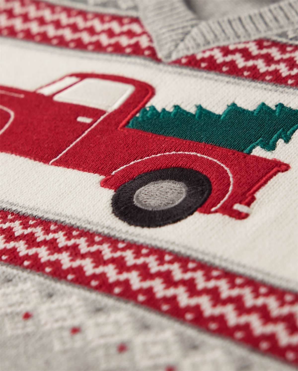 Детские свитеры Gymboree Boys Fairisle Truck Sweater Vest - Holiday Traditions