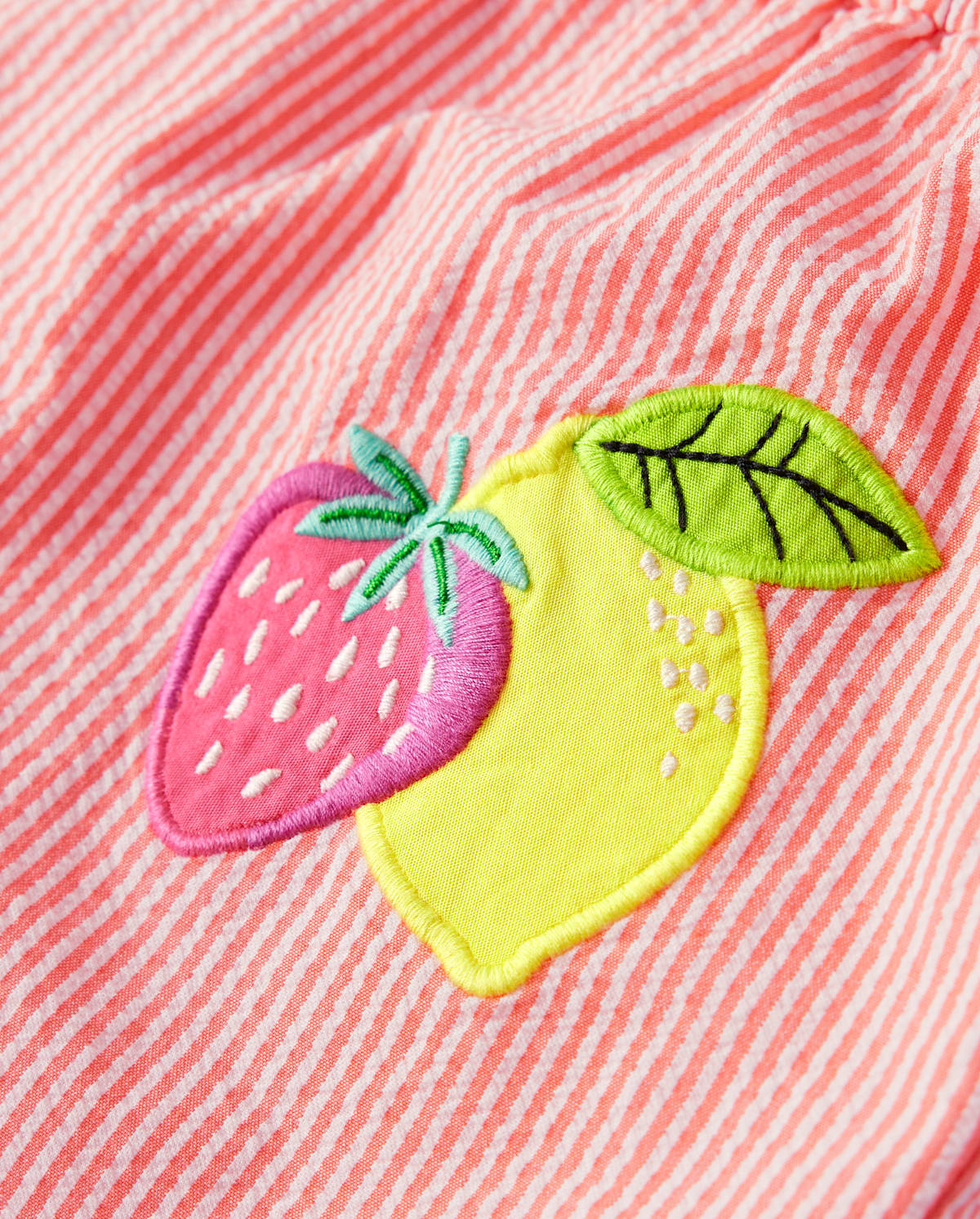Gymboree Girls Applique Fruit Seersucker Romper - Festive Fruit — фото 2