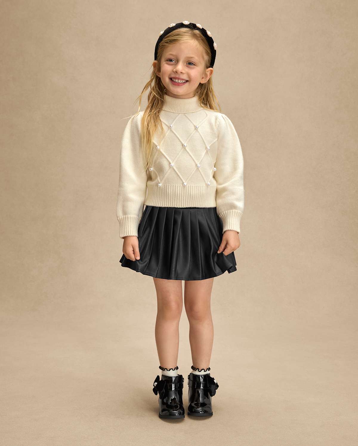 Детские свитеры Gymboree Girls Faux Pearl Sweater - Petit Paris — фото 3