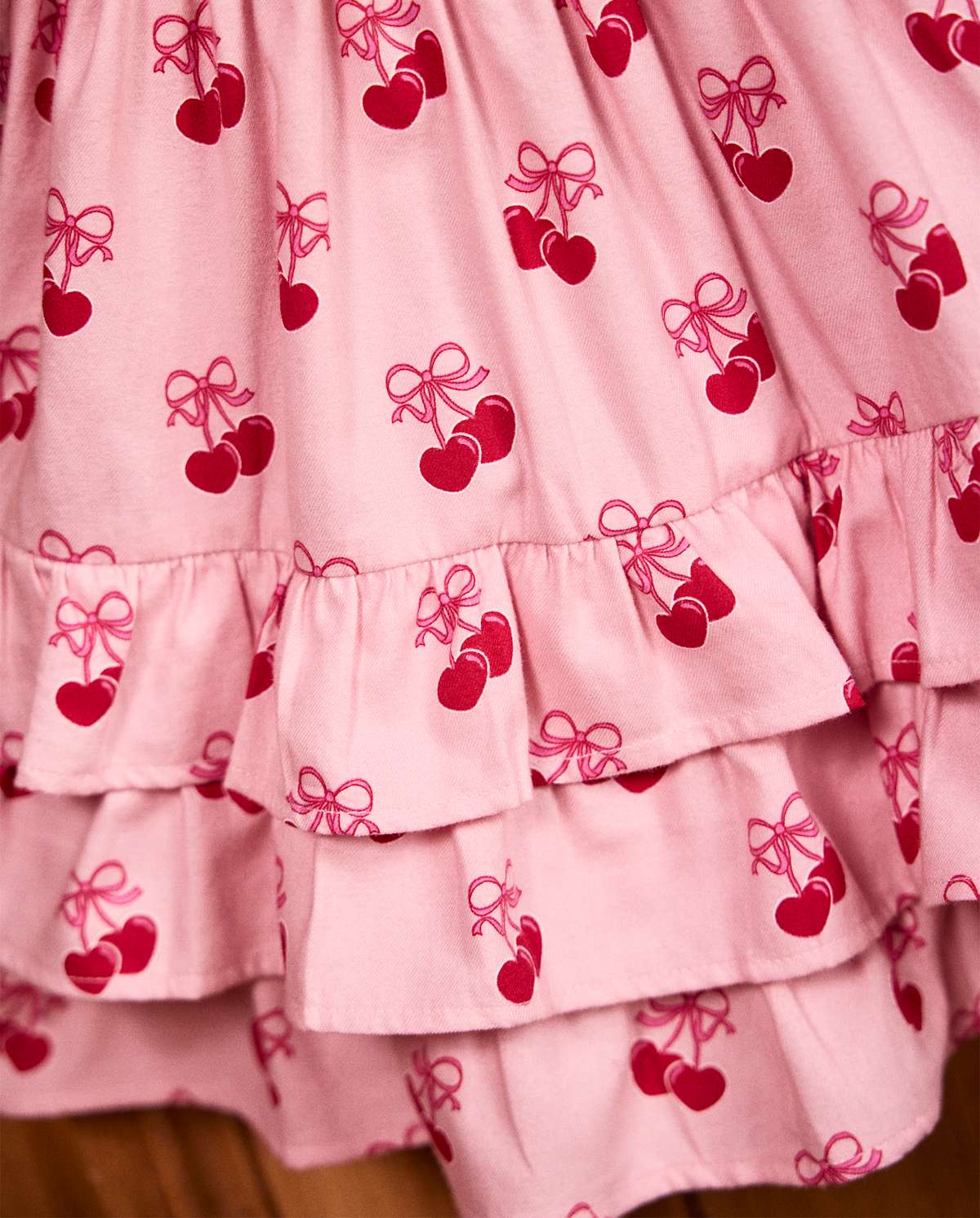 Детские платья Gymboree Girls Cherry Heart Flannel Tiered Dress - Mon Cheri — фото 2