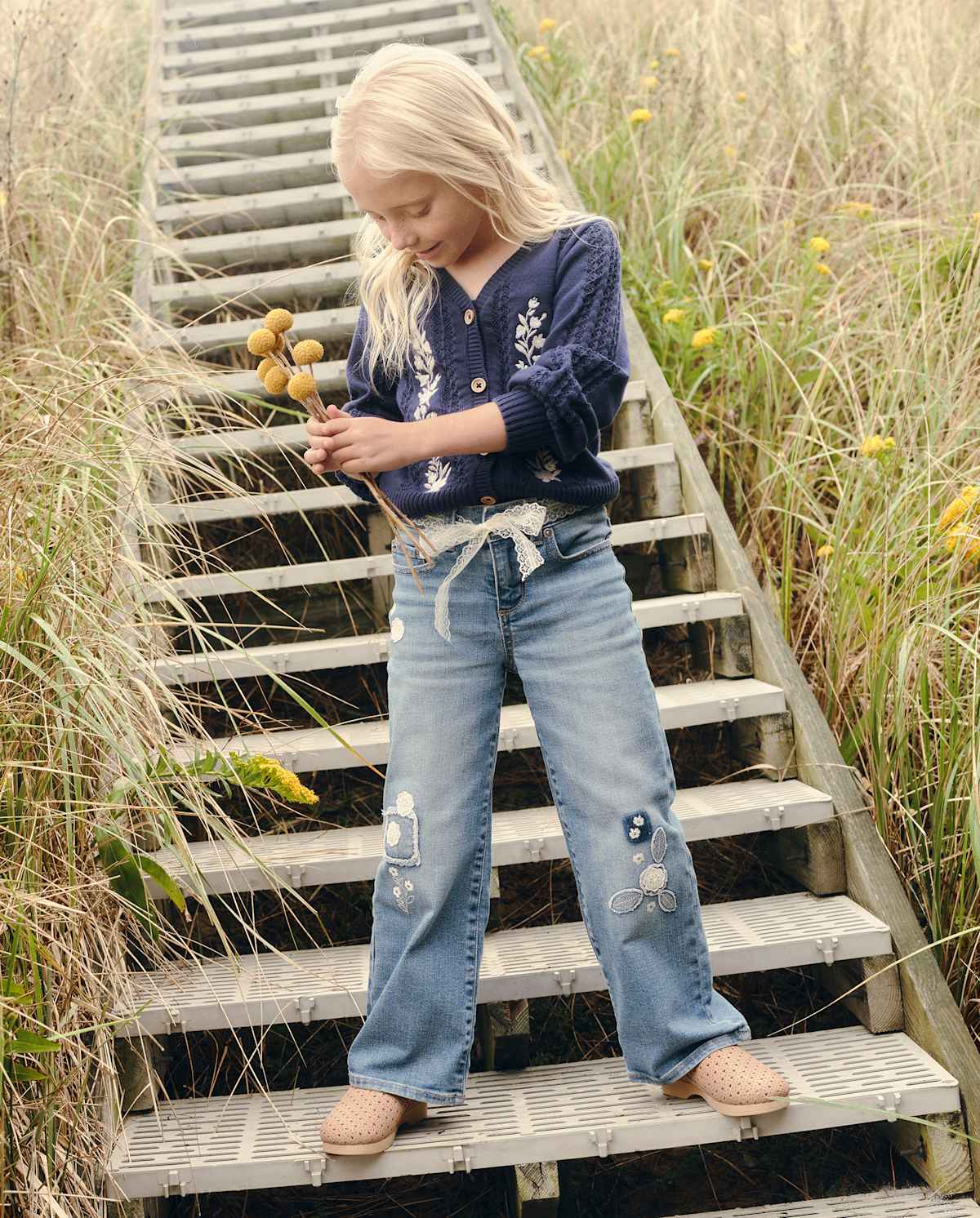 Детские кардиганы Gymboree Girls Embroidered Floral Pointelle Cardigan - Driftwood Bay — фото 3