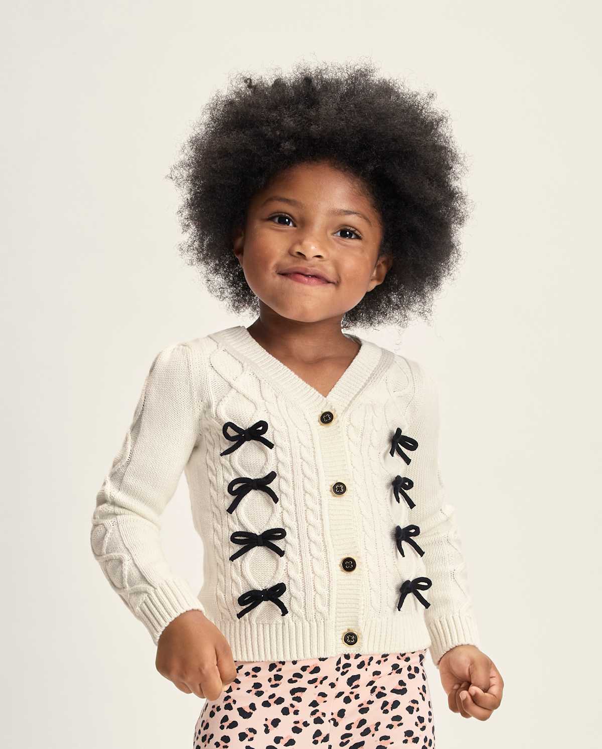 Детские кардиганы Gymboree Girls Bow Cable Knit Cardigan - Petit Paris — фото 3