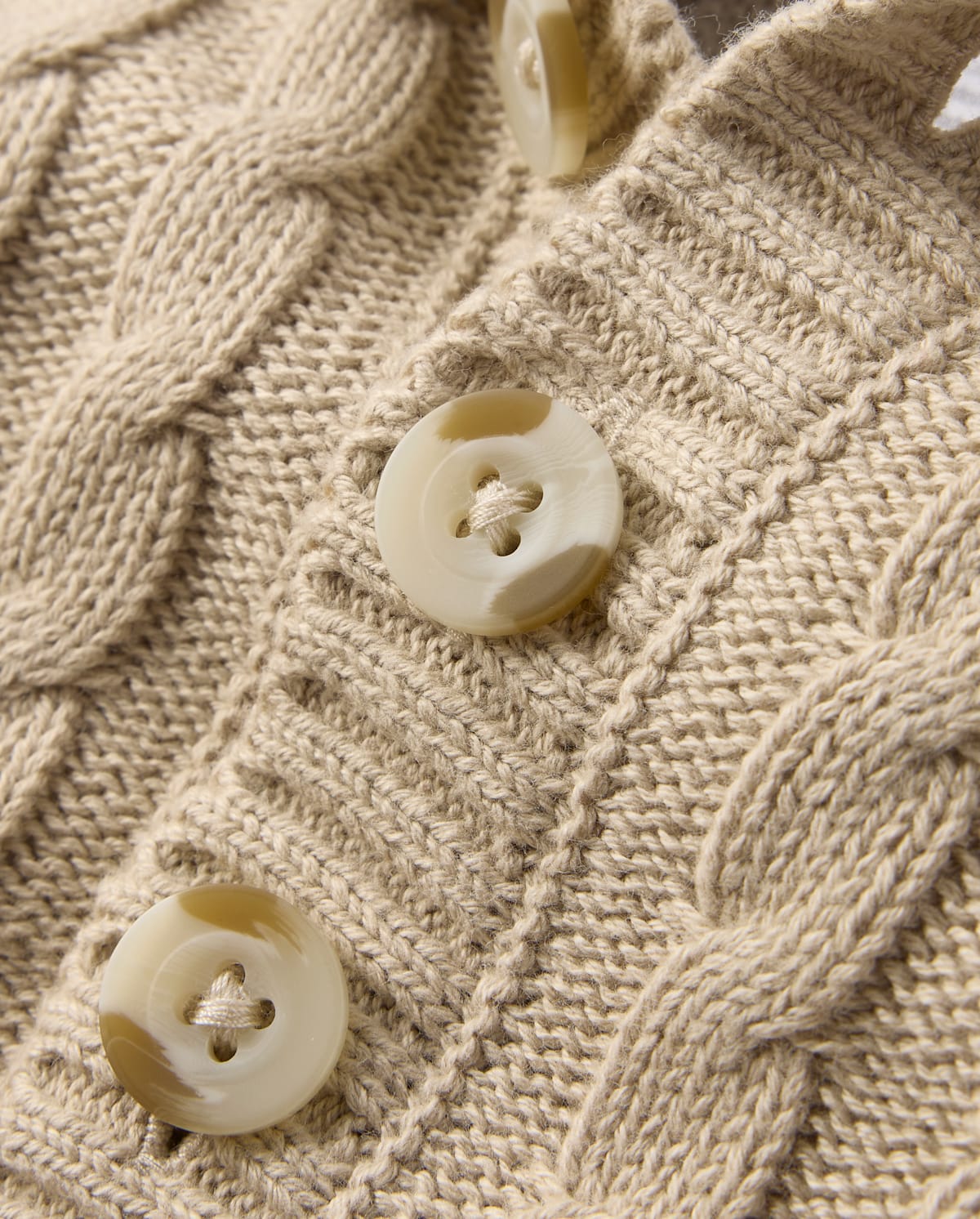 Детские свитеры Gymboree Boys Cable Knit Hooded Sweater - Driftwood Bay — фото 2