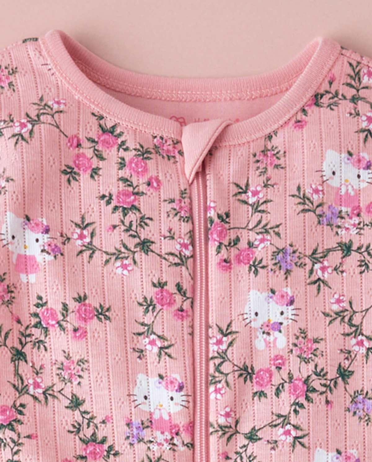 Детские пижамы Gymboree Baby Girls Hello Kitty® Floral Snug Fit Pointelle Footed One Piece Pajamas