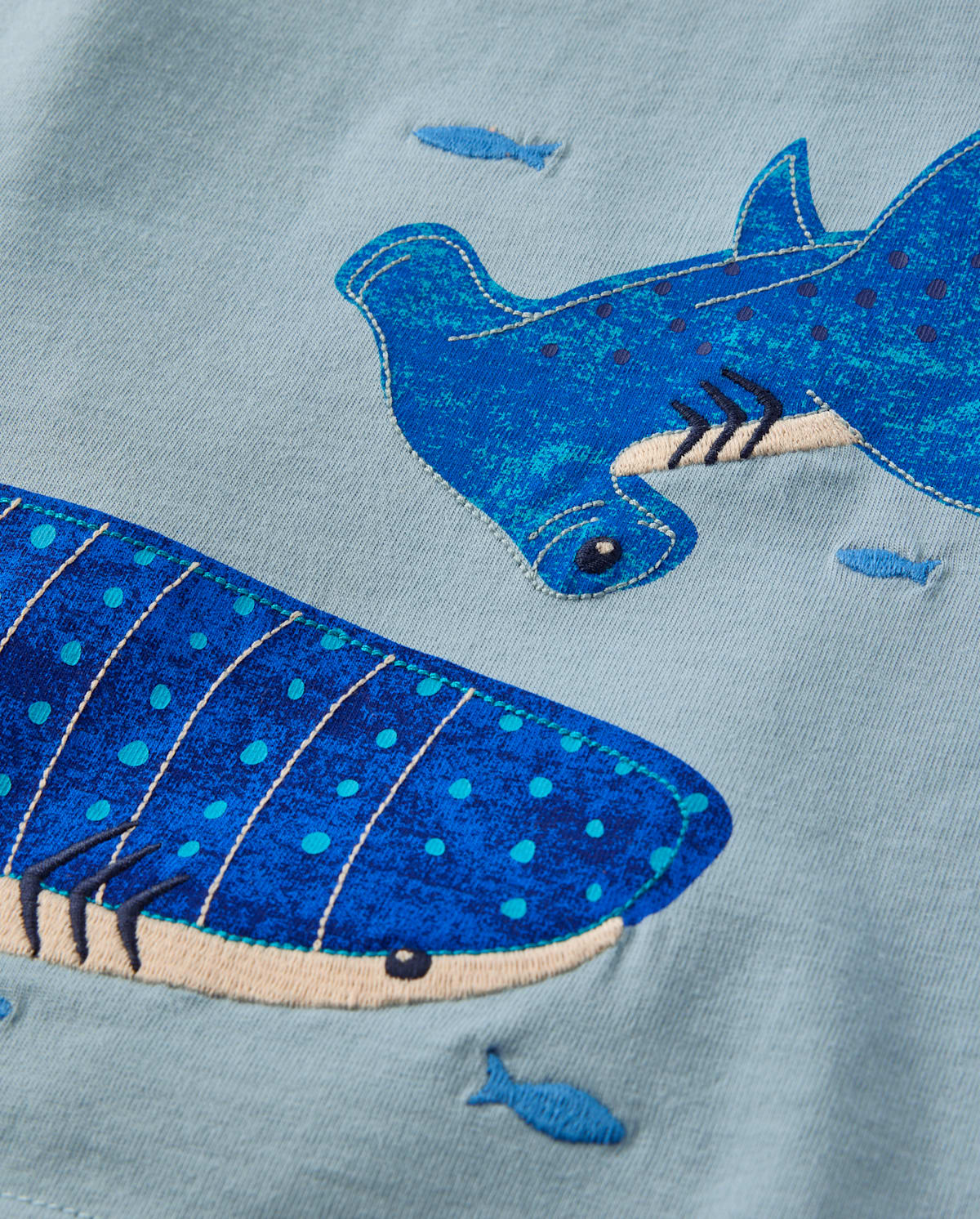 Детские топы Gymboree Boys Embroidered Shark Top - Driftwood Bay