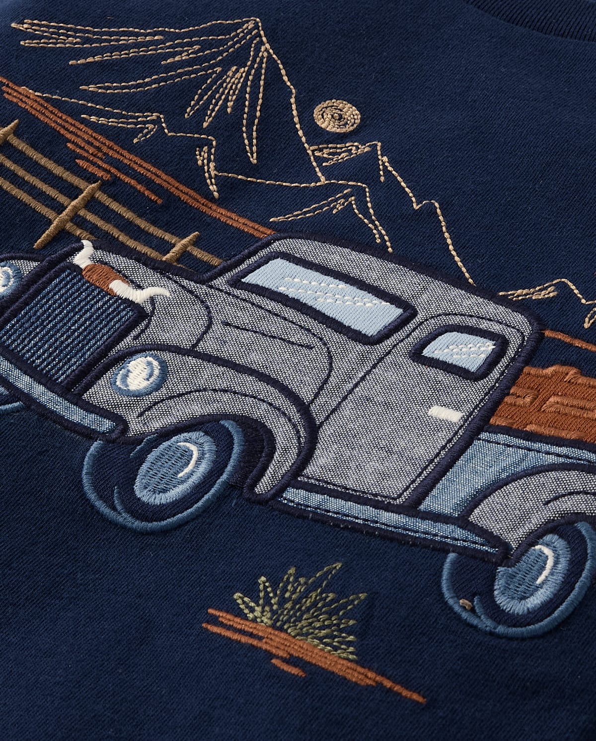 Детские топы Gymboree Boys Embroidered Truck Top - Blue Sky Mountain