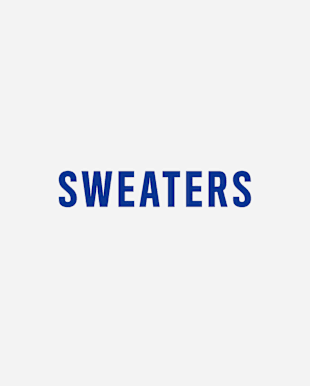 La imagen muestra la palabra "SWEATERS" en texto azul marino en negrita sobre un fondo blanco liso.
