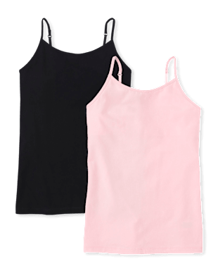 Se exhiben dos tops de tirantes, uno negro y otro rosa, sobre un fondo blanco liso.