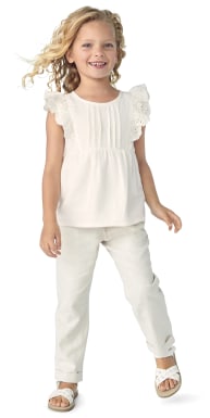 Tienda outlet ropa blanca