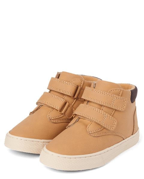 Кроссовки Gymboree Contrast Cuff Sneaker Boots - Little Essentials для мальчиков, цвет: Рыжевато-коричневый