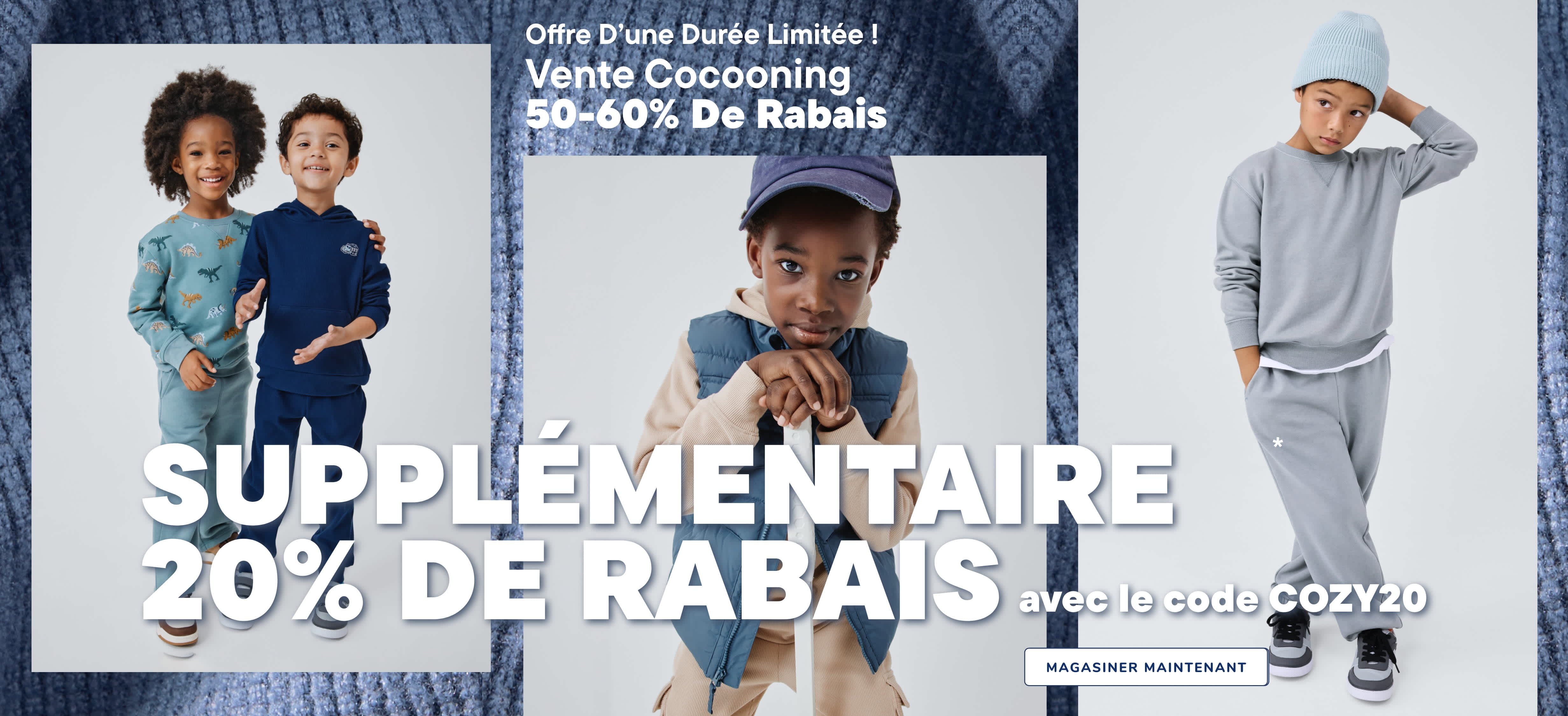 L'image montre deux jeunes enfants, un garçon et une fille, vêtus de vêtements décontractés et posant pour une publicité. L'arrière-plan semble être un mur texturé ou un tissu, avec une bannière annonçant une promotion « Ventes Confort » et « 20 % de réduction supplémentaire ».