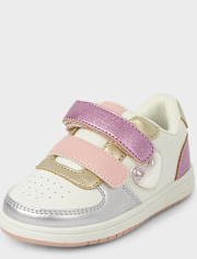 Toddler Girls Shakey Heart Low Top Sneakers